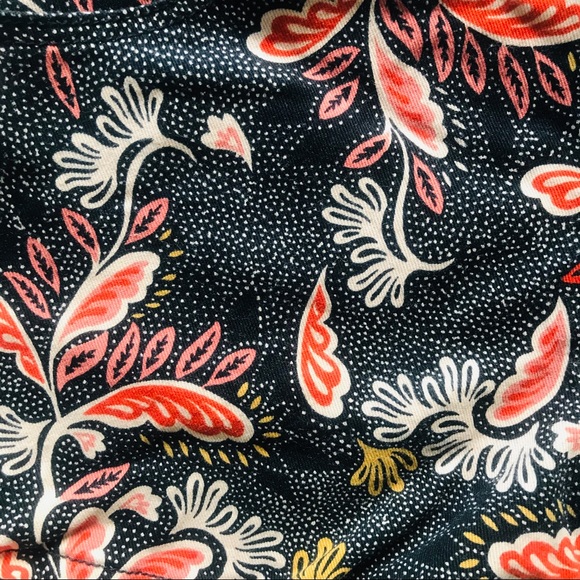 H&M Patterned Shorts - Picture 4 of 4